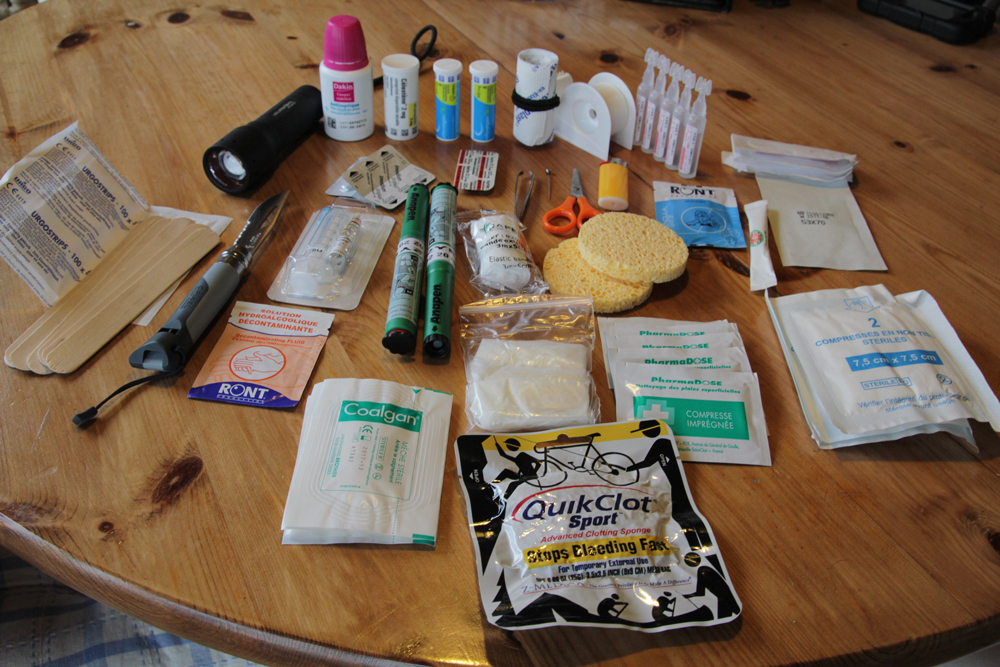 Composition d'une trousse de secours